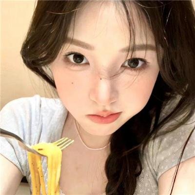 与卿行封面